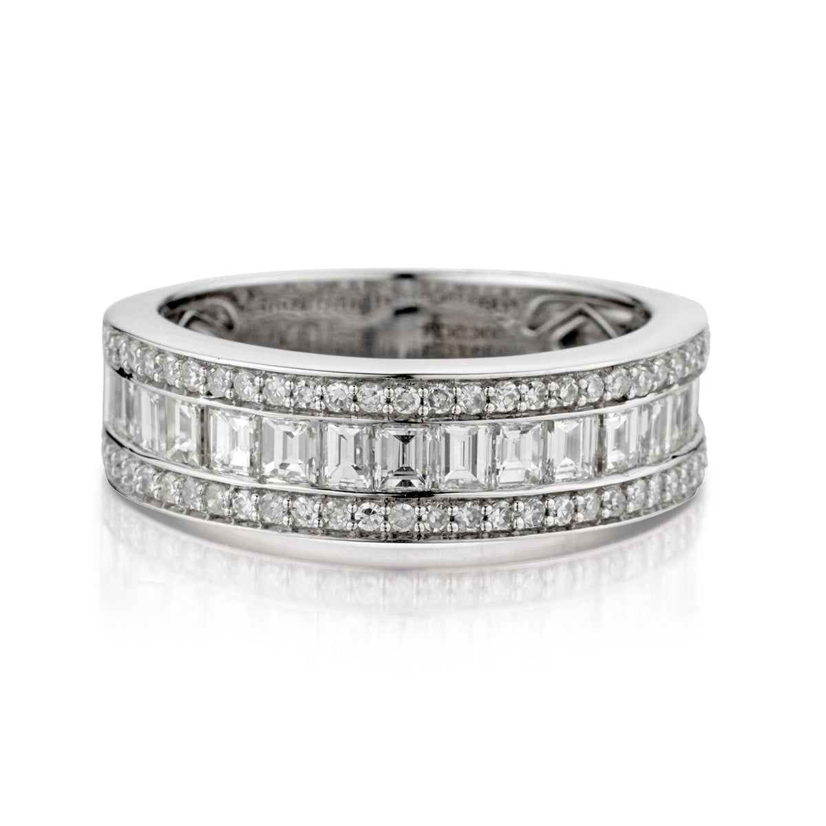 18kt White Gold Diamond Band. 1.38ct Tw