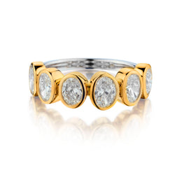 18kt Yellow Gold Diamond Ring. 6 x 1.90ct Tw Oval Cut Diamonds
