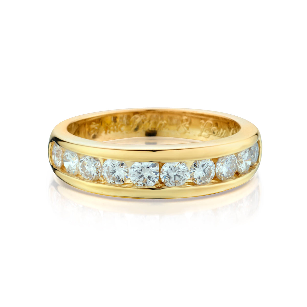 18kt Yellow Gold Diamond Band. 0.80ct Tw