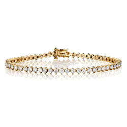 14kt Yellow Gold North - South Diamond Tennis Bracelet. 57 x 5.80ct Tw