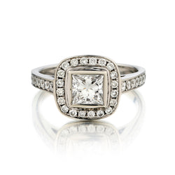 Ladies 18kt White Gold Diamond Ring. 0.78 Princess Cut