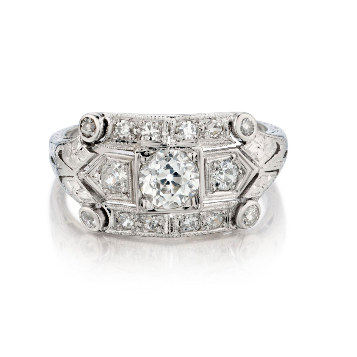 Vintage Platinum Diamond Ring. 1.03 ct Tw