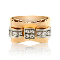 Platinum and 18kt Pink Gold Vintage Bow Ring. Circa 1940