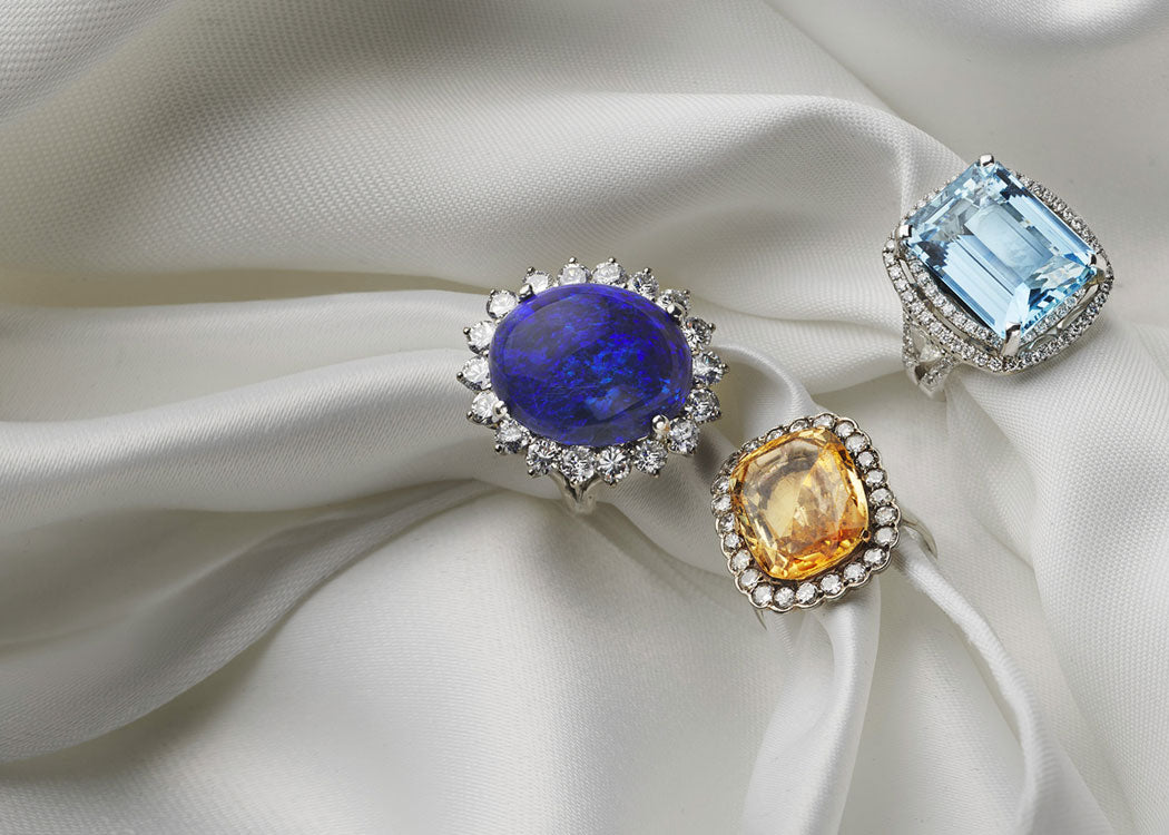 Gold rings at Van Rijk Estate Jewellers Toronto