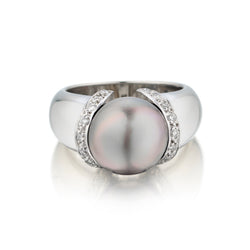 Ladies 14kt White Gold Tahitian Pearl and Diamond Ring.