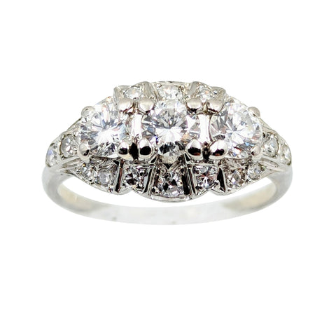 18kt white Gold Diamond Ring. Circa 1950's.  1.15ct Tw