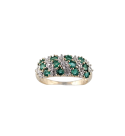Ladies 10k Yellow Gold Emerald Ring.
