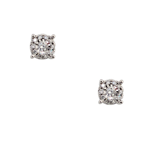 14kt White Gold Diamond Cluster Stud Earrings.  0.65ct Tw
