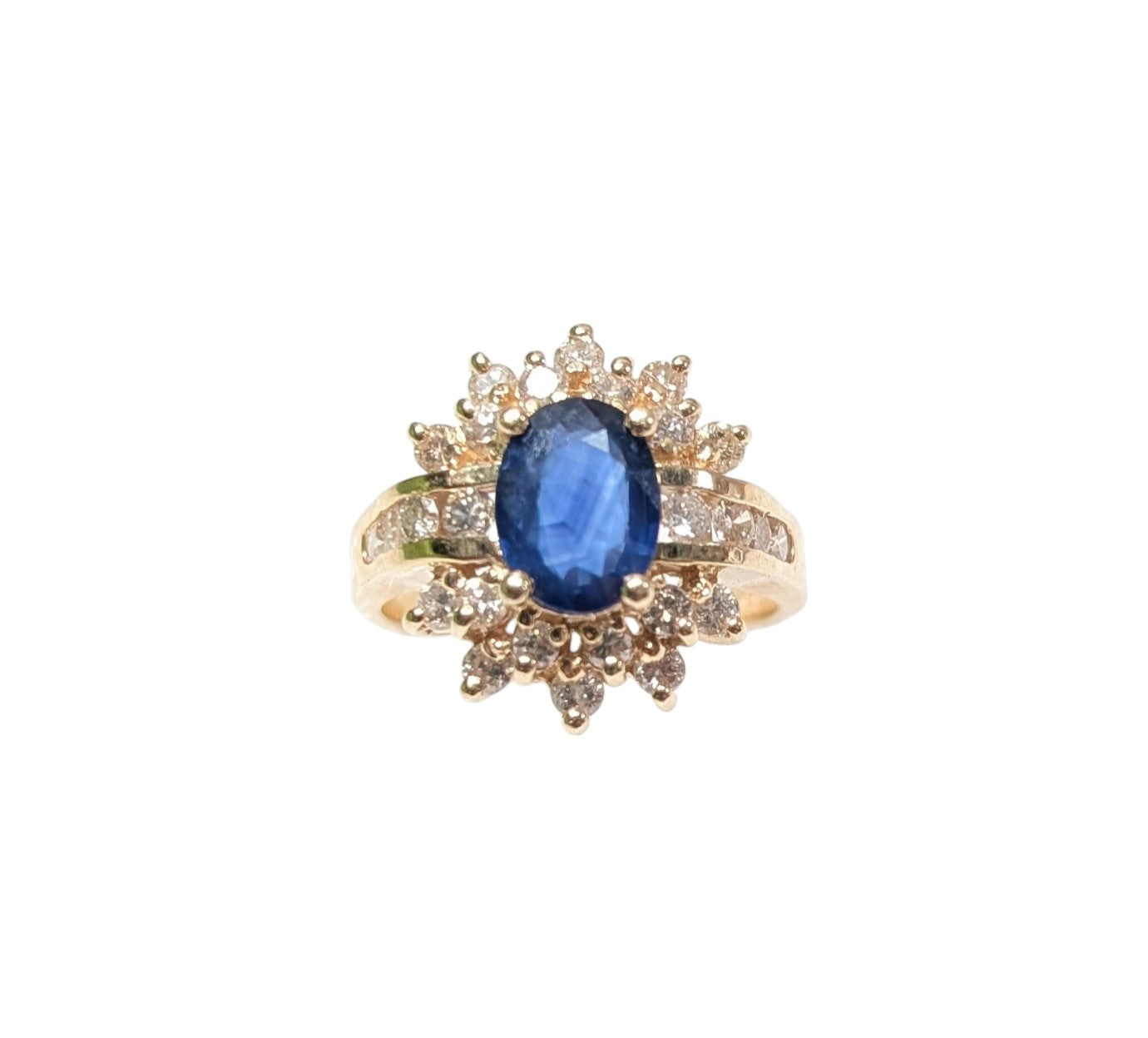 14kt yellow gold diamond and Sapphire ring