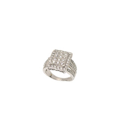 WHITE GOLD DIAMOND CLUSTER RING