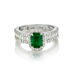 Ladies 14kt White Gold Green Emerald and Diamond Ring.