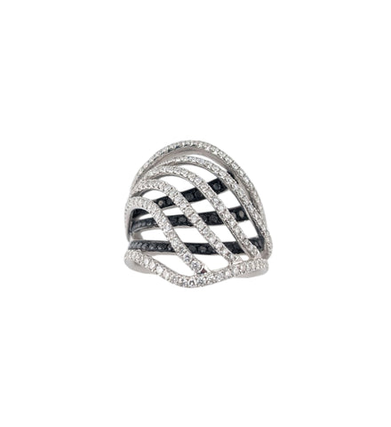 18kt White Gold, Black and White Diamond Ring 1.88ct TW