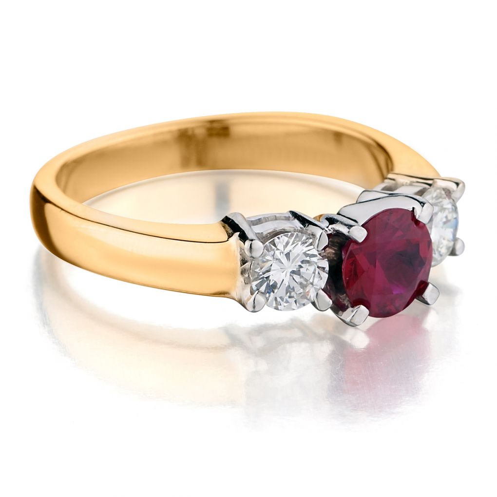 18kt Ruby and diamond 3 stone ring – Van Rijk