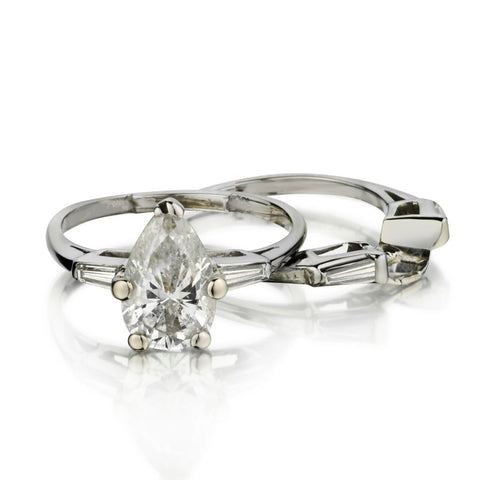 1.60 Carat Pear-Shaped Diamond 14KT White Gold Matching Set