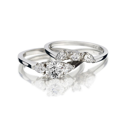Birks Platinum 1.05 Carat Total Weight Diamond Wedding Ring Set