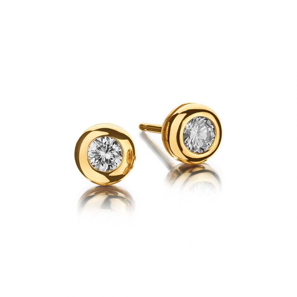 18kt Yellow Gold Bezel-Set Round Brilliant Cut Diamond Studs. 2 x 0.25ct Tw