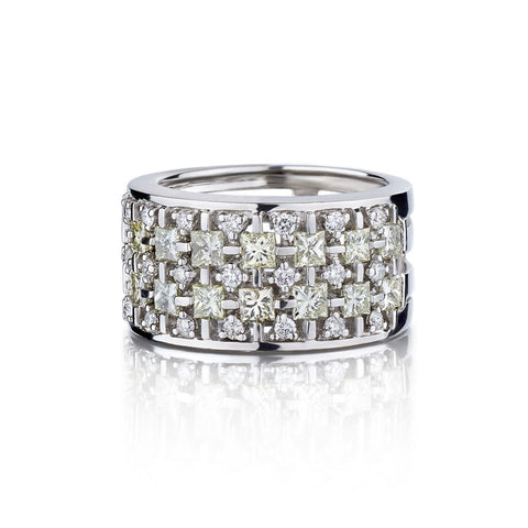 1.70 Carat Princess Cut And Round Brilliant Cut Diamond Band