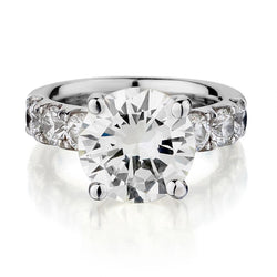 Ladies 18kt White Gold Diamond Ring . 5.85 Tcw.