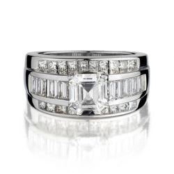 1.80 SQUARE  CUT DIAMOND  18kt WHITE  GOLD RING