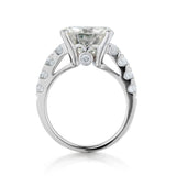 Ladies 18kt White Gold Diamond Ring . 5.35ct Tw Brilliant cuts.