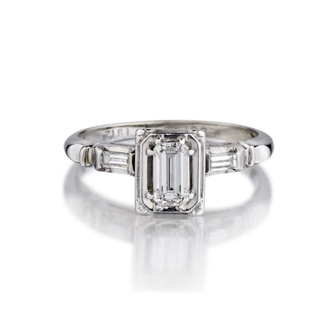 Art Deco 0.50 Carat Total Weight Emerald And Baguette Cut Diamond Ring