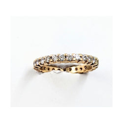 14kt White Gold Shared Claw Full Eternity Ring. 1.10ct Tw