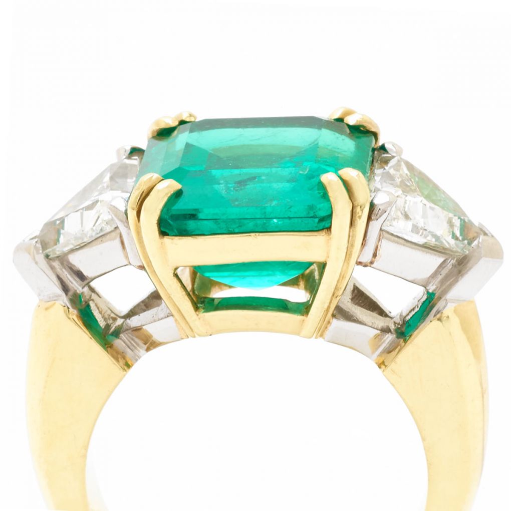 Trillian Rings 7.62 Carat Green Emerald Ring with Trillian Cut Diamonds (2.06ct Tw ...